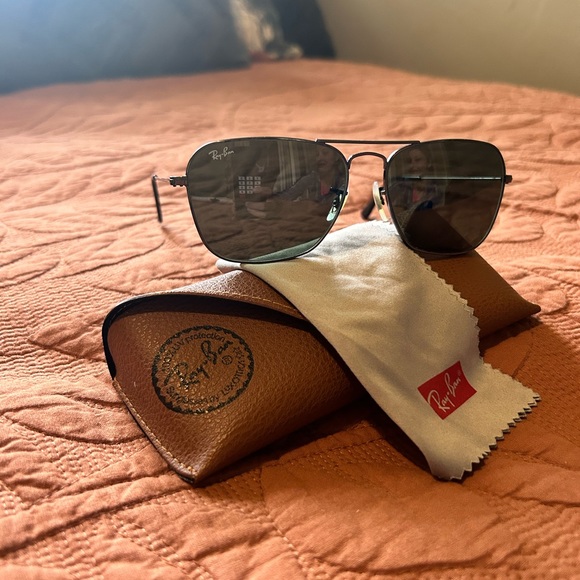 Ray Ban sunglasses aluminum frames - Picture 3 of 17